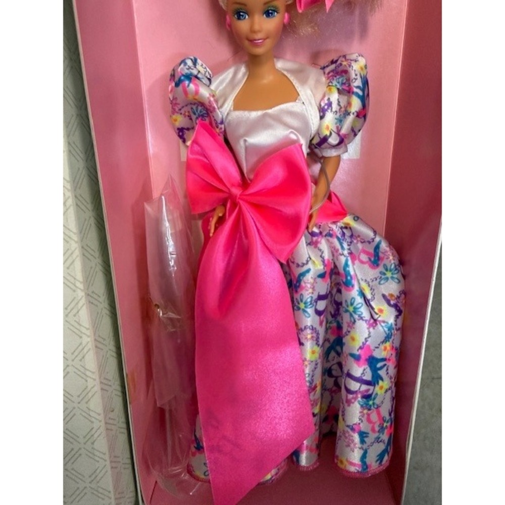 Barbie Style Collector Doll Special Limited Edition Blonde Hair Pink Bow Dress - Picture 4 of 13